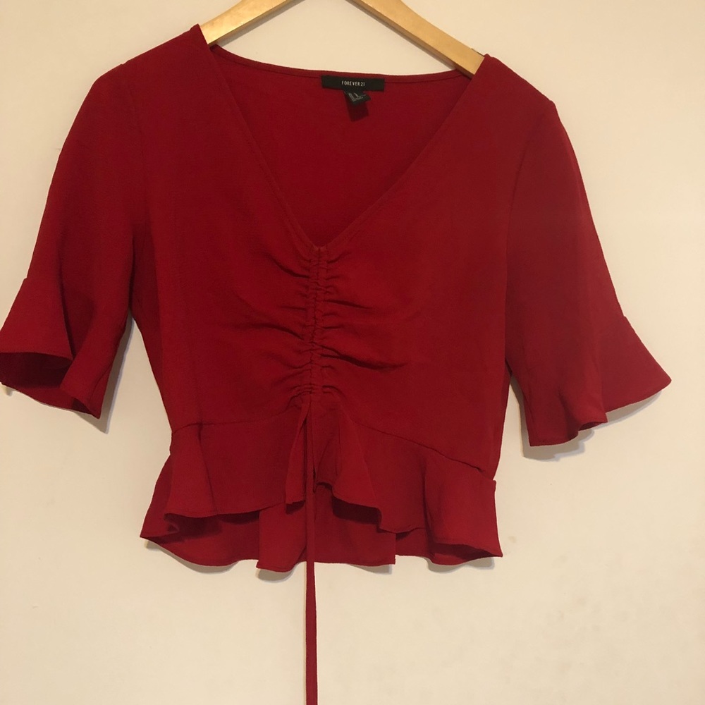 Ruched 3/4 flared sleeve crop top